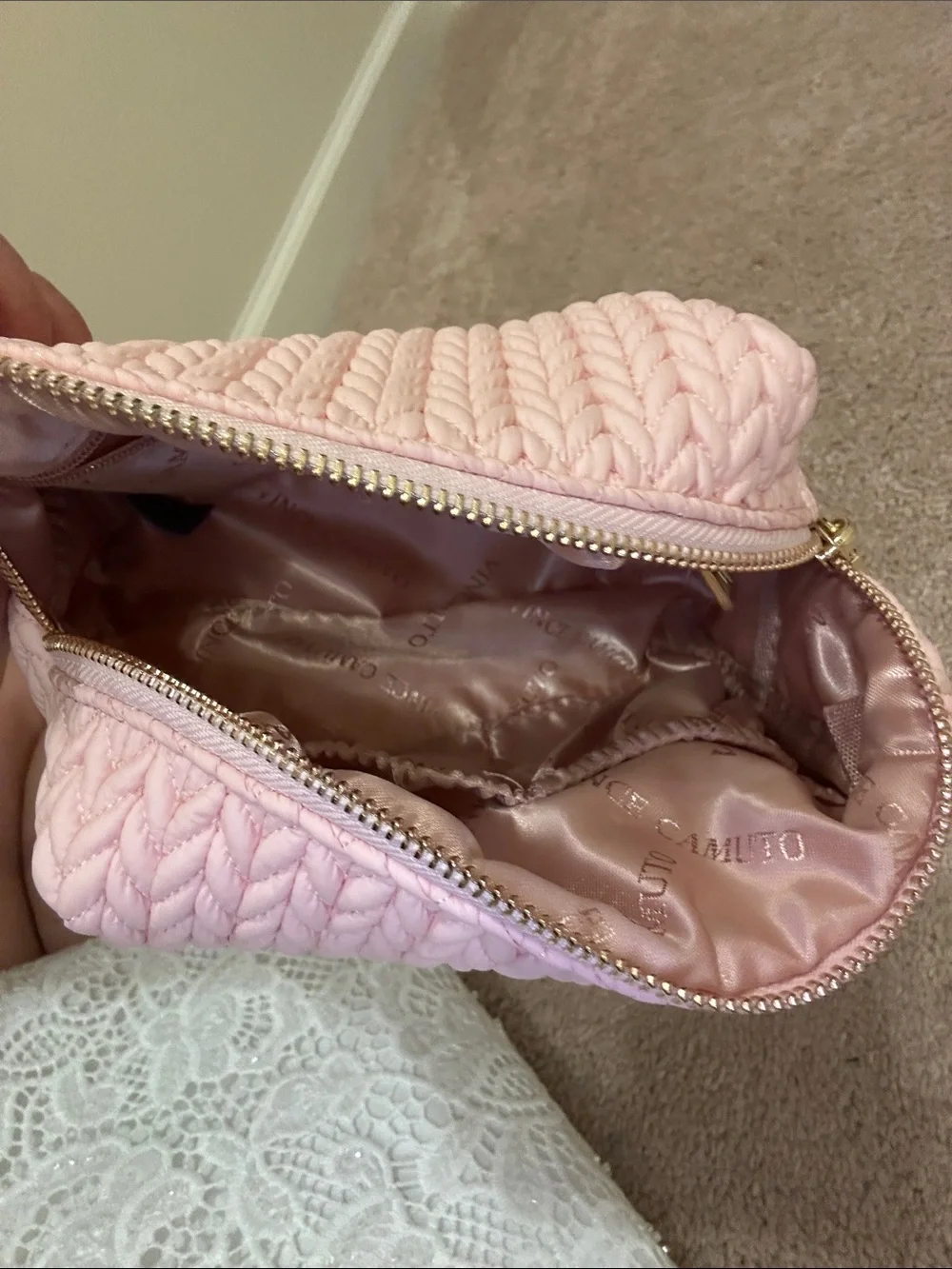 Toiletry/ makeup bag